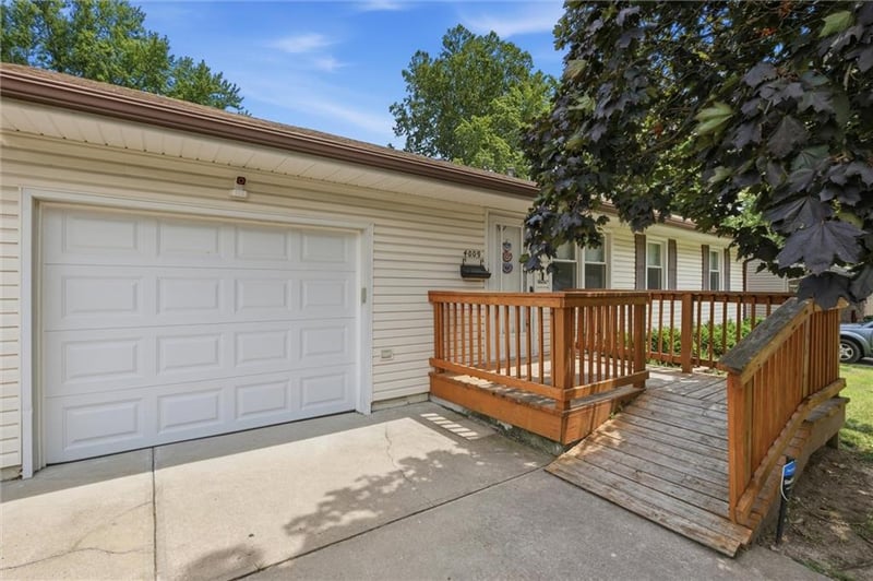 4009 Spring St, Independence, MO 64055
