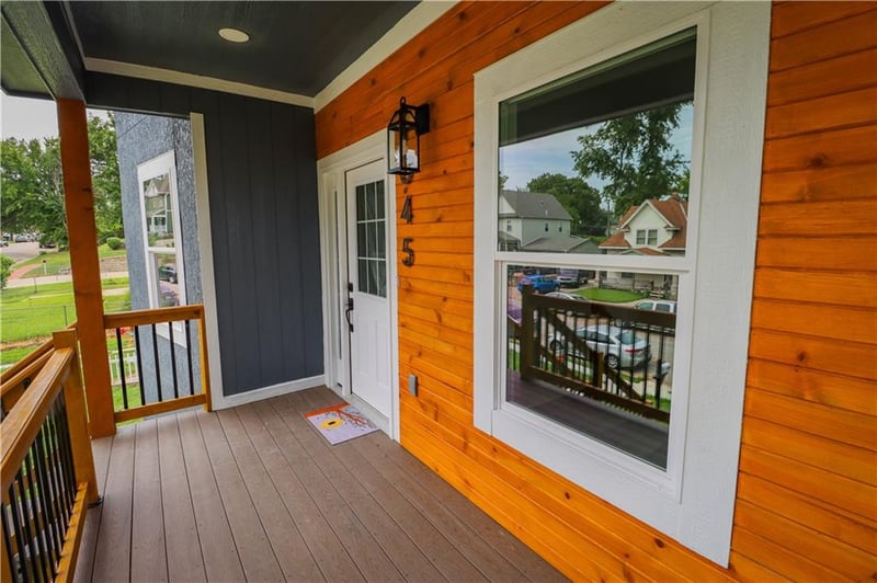 1045 Ann Ave, Kansas City, KS 66102