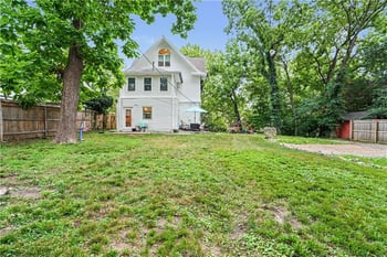 3630 Bell St, Kansas City, MO 64111