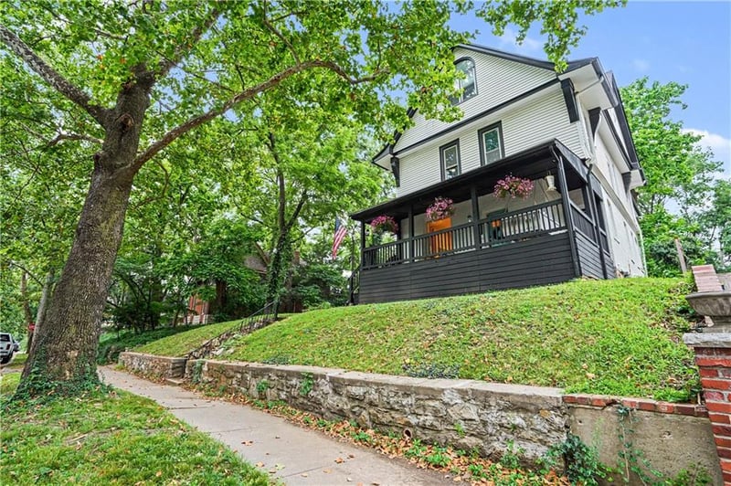 3630 Bell St, Kansas City, MO 64111