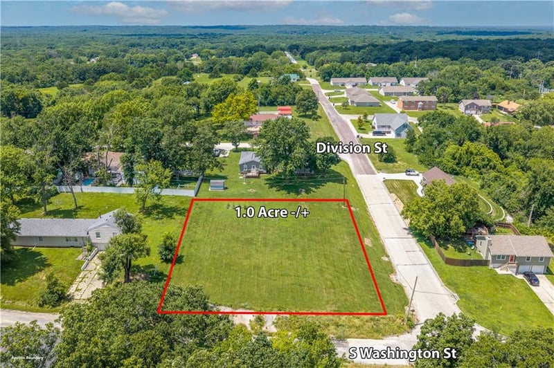Lot 25 Division Rd, Knob Noster, MO 65336