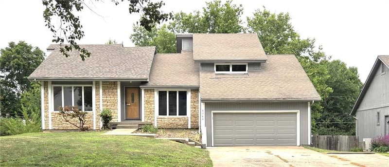 9786 101 Ter, Overland Park, KS 66212