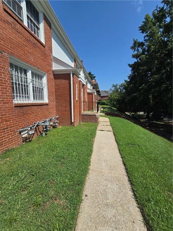 535 Bellefontaine Ave, Kansas City, MO 64124