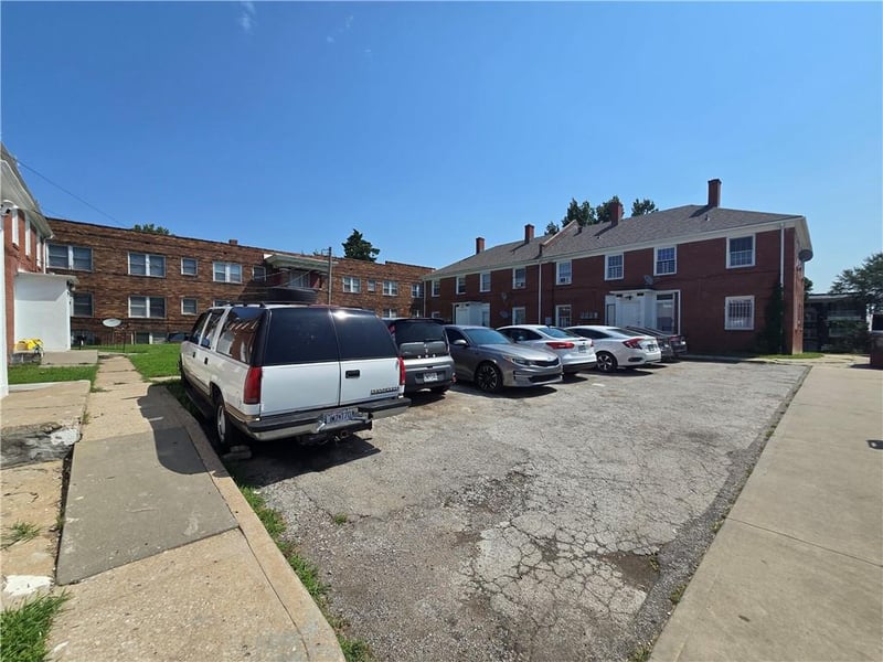 535 Bellefontaine Ave, Kansas City, MO 64124
