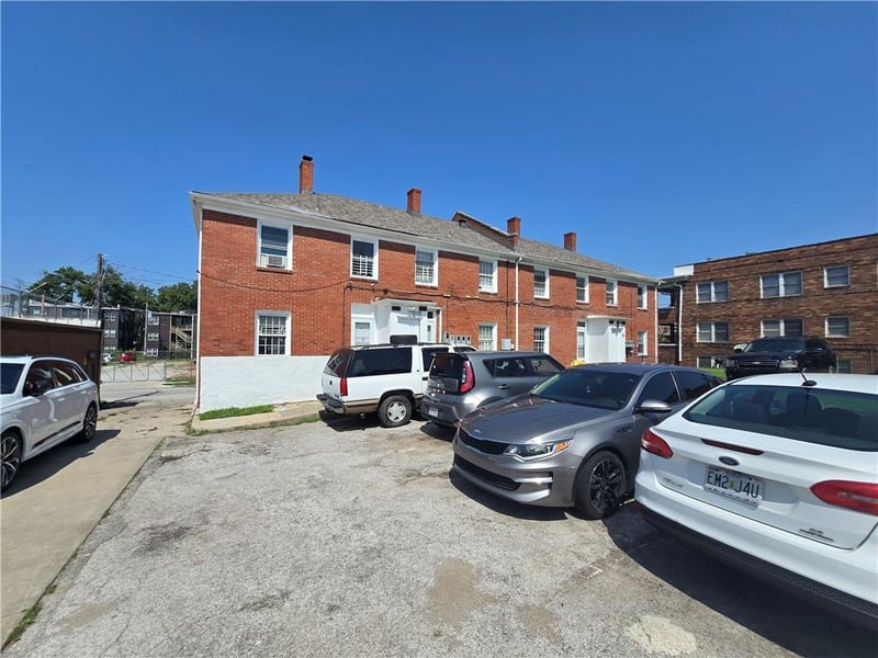 535 Bellefontaine Ave, Kansas City, MO 64124