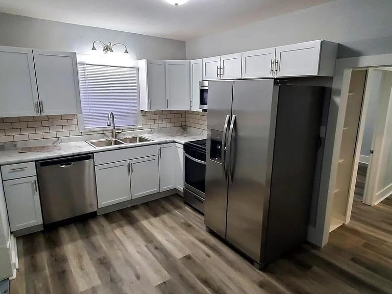 606 C & 608 St & 301a &301b Hersch St, Belton, MO 64012