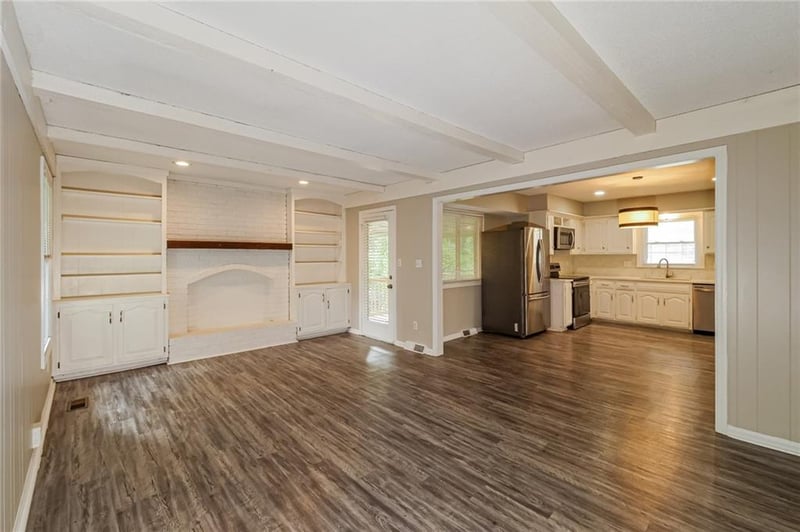 12708 Sycamore Ave, Grandview, MO 64030