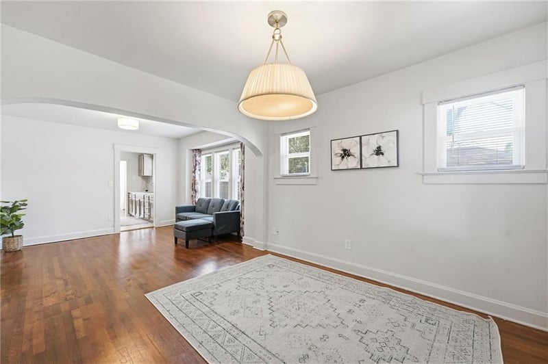 111 S Huttig Ave, Independence, MO 64053