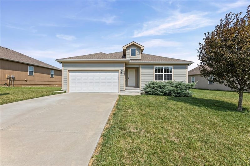 749 Cypress St, Gardner, KS 66030