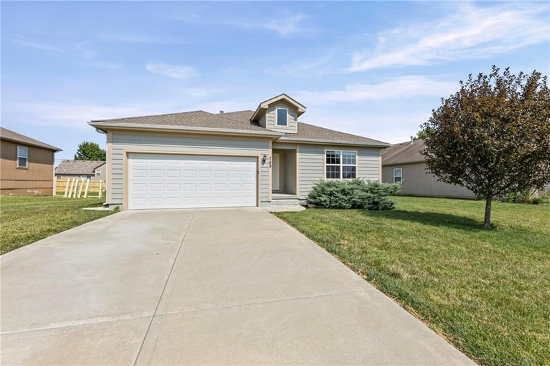 749 Cypress St, Gardner, KS 66030