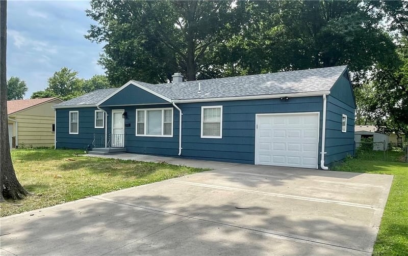 5910 Kentucky Ave, Raytown, MO 64133