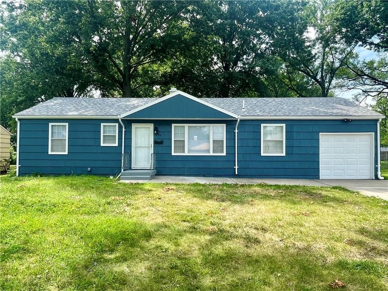 5910 Kentucky Ave, Raytown, MO 64133