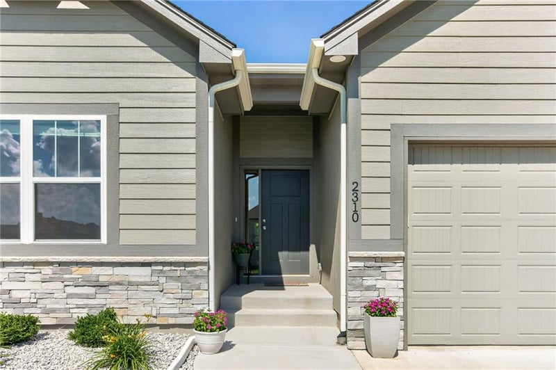 2310 Rymeg Dr, Grain Valley, MO 64029