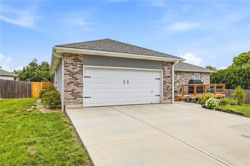 1512 Savoy N/A, Lee's Summit, MO 64086