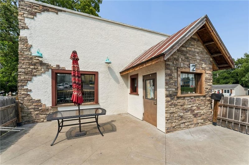 2 Piankashaw St, Paola, KS 66071