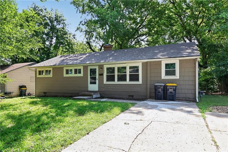 11407 Richmond Ave, Kansas City, MO 64134