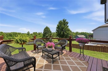 6216 NE 120th St, Kansas City, MO 64156