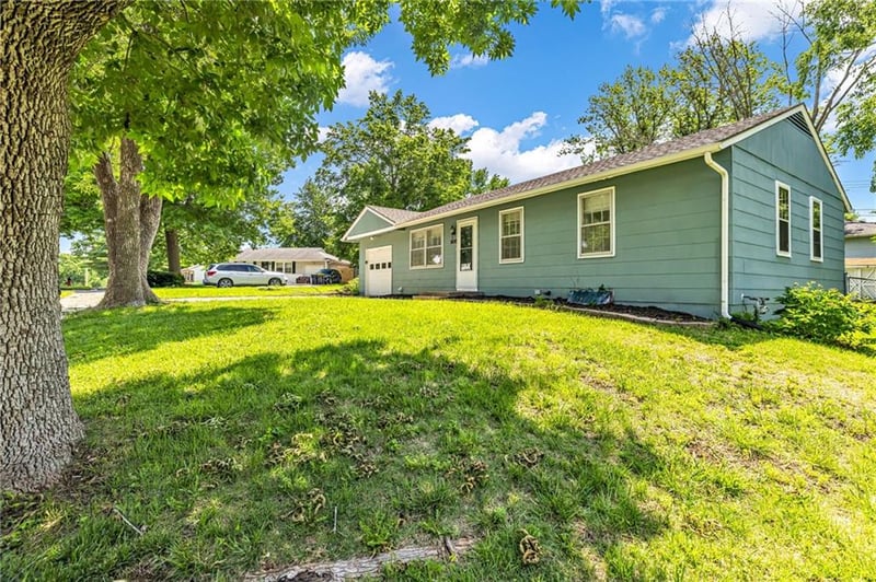 5015 44th St, Kansas City, MO 64117