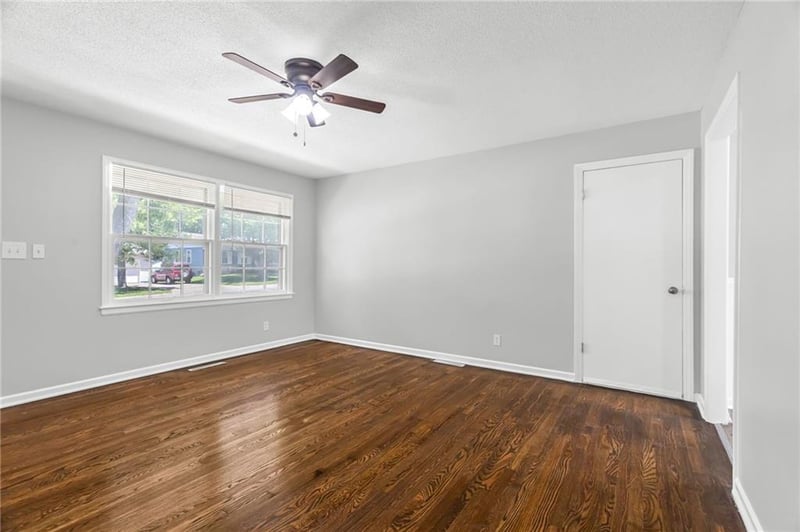 5015 44th St, Kansas City, MO 64117
