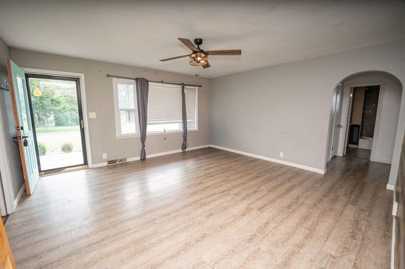404 S Texas St, Archie, MO 64725