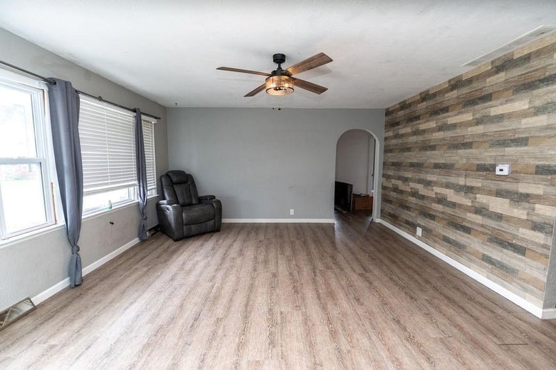 404 S Texas St, Archie, MO 64725