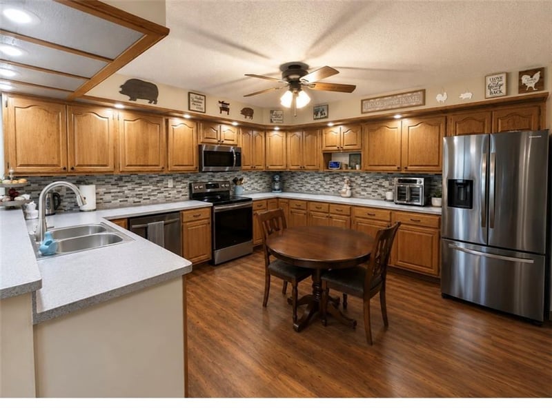 21263 State 148 Hw, Maryville, MO 64468