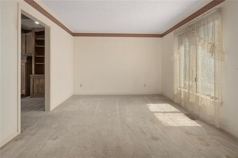 10525 Bluejacket St, Overland Park, KS 66214