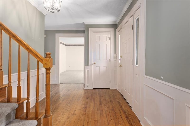 10525 Bluejacket St, Overland Park, KS 66214