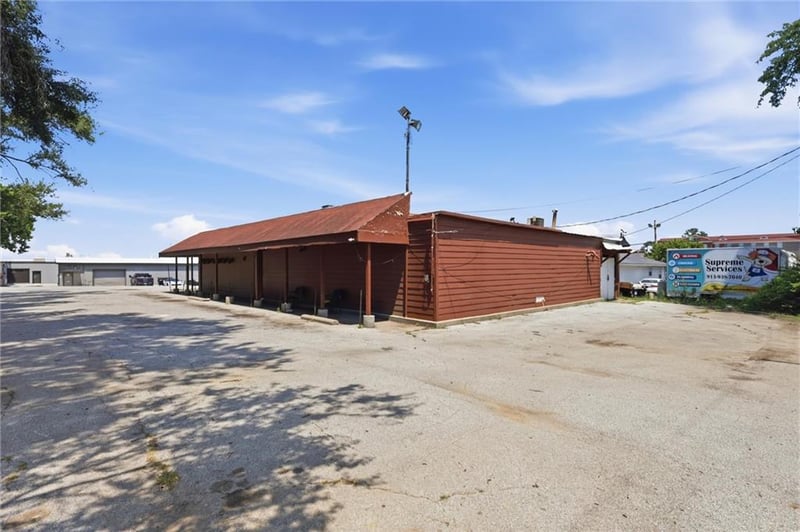 1607 Little Ave, Grandview, MO 64030