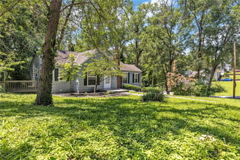 3701 NE 34 Ter, Kansas City, MO 64117