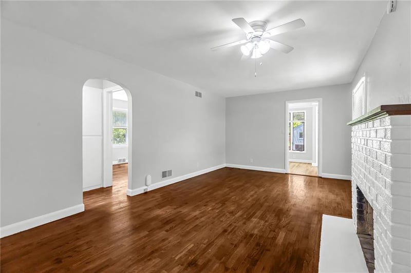 3701 34 Ter, Kansas City, MO 64117