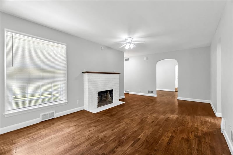 3701 34 Ter, Kansas City, MO 64117