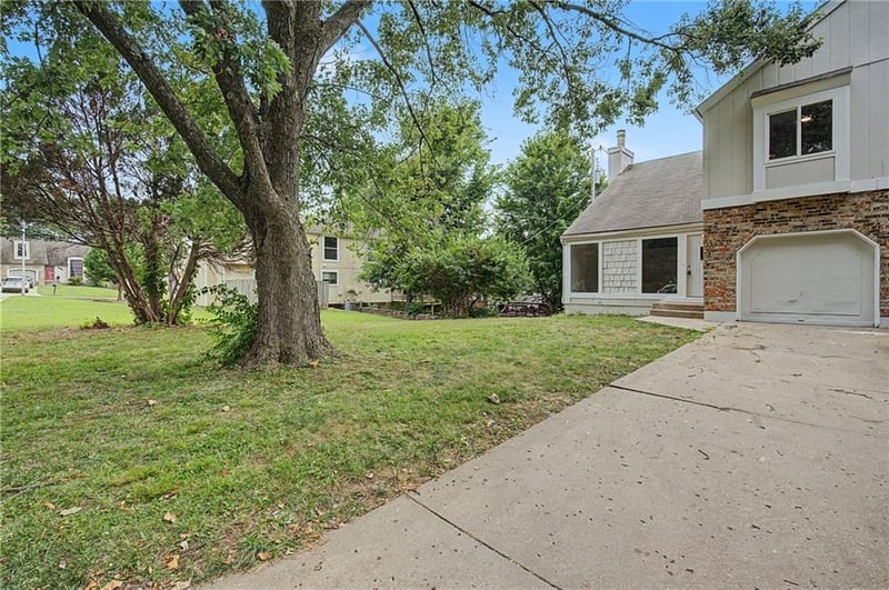 7232 Askew Ave, Kansas City, MO 64119