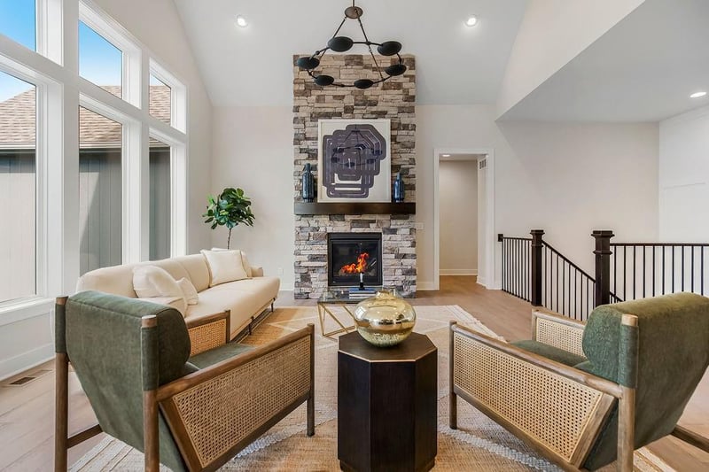 16987 Cheshire St, Olathe, KS 66062