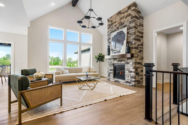 16987 Cheshire St, Olathe, KS 66062