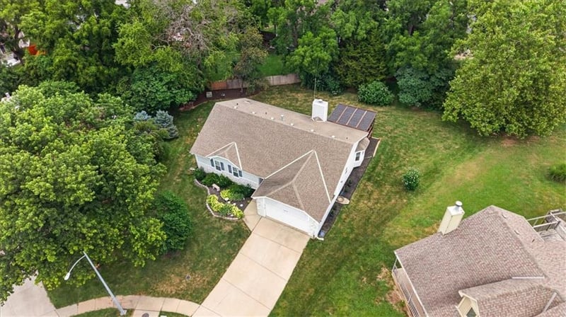 1650 Sunset St, Olathe, KS 66061