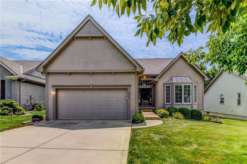 3115 86th St, Kansas City, MO 64154