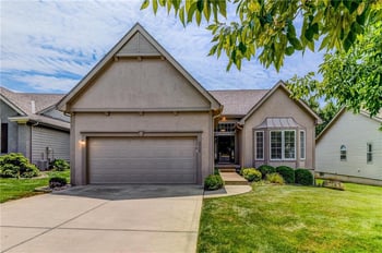 3115 NW 86th St, Kansas City, MO 64154