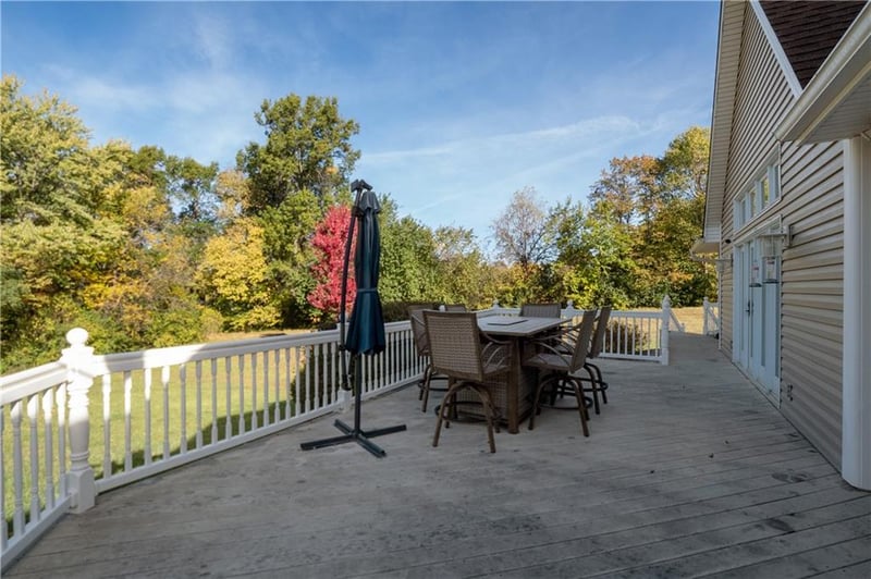705 Broadway Ave, Richmond, MO 64085