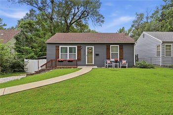 6704 Harris Ave, Kansas City, MO 64133