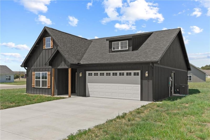606 Catalpa St, Independence, KS 67301