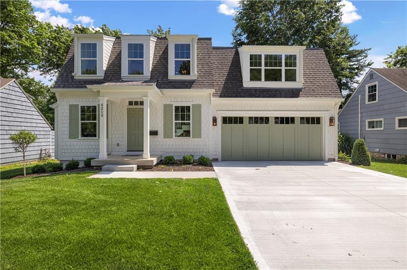 5213 70th Ter, Prairie Village, KS 66208