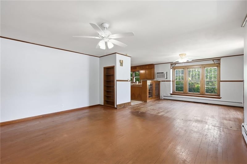 1102 National Ave, Fort Scott, KS 66701