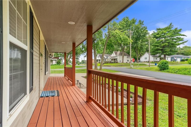 800 North Main St, Richmond, MO 64085