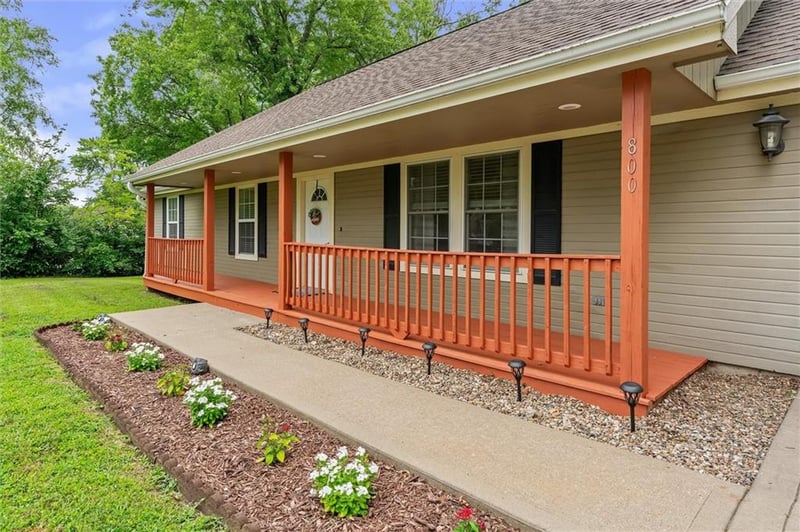800 North Main St, Richmond, MO 64085