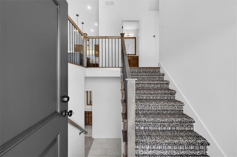 132 SE Nelson Dr, Blue Springs, MO 64014