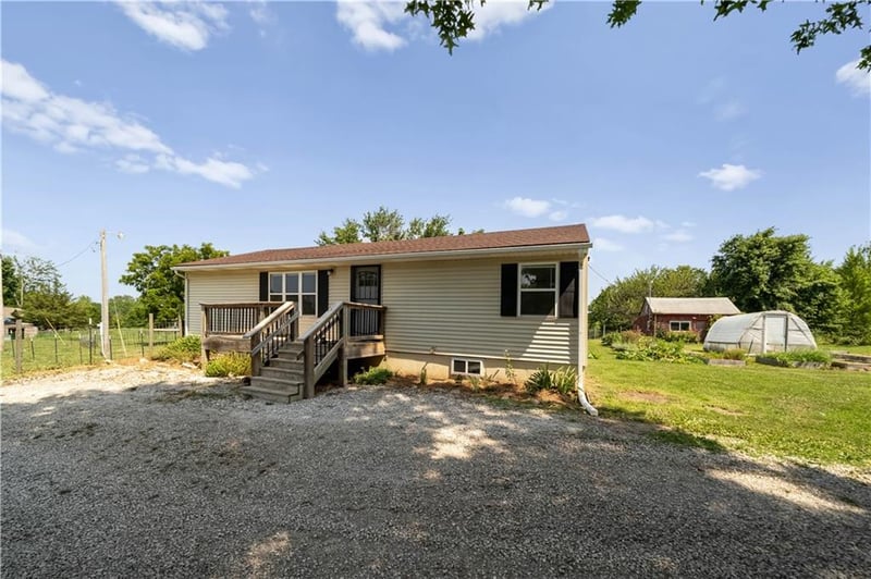 17408 228th St, Harrisonville, MO 64701