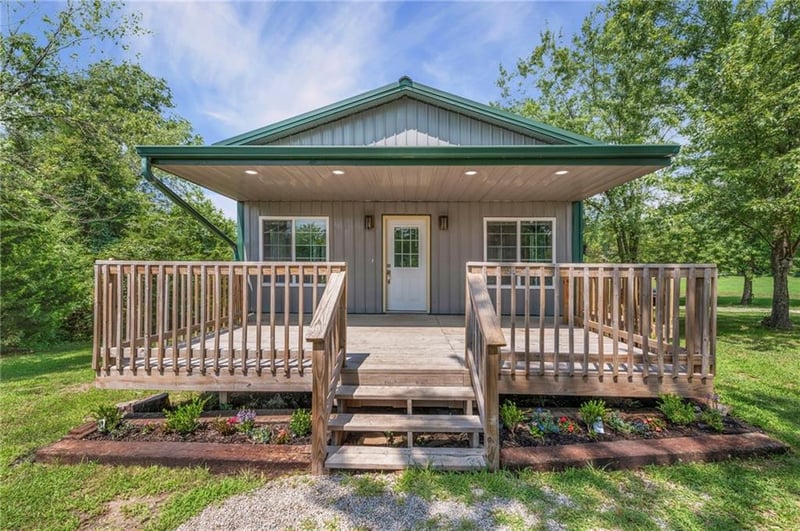 14820 Crystal Dr, Excelsior Springs, MO 64024