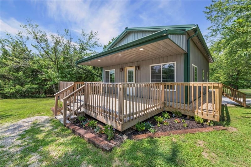 14820 Crystal Dr, Excelsior Springs, MO 64024