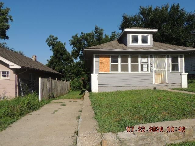3420 Mersington Ave, Kansas City, MO 64128